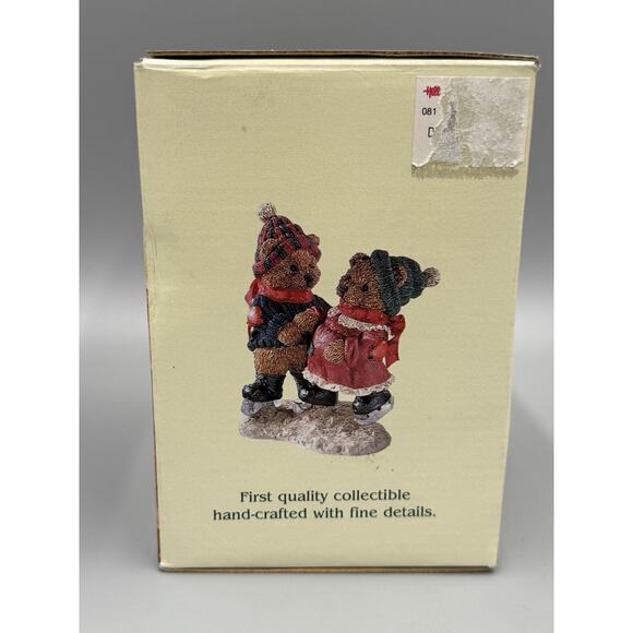 Heart Patch Place Bear Couple Ice Skating Figurine First Edition 1996 - Picture 11 of 11